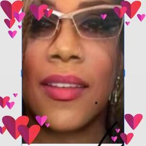 Meet your Posher, Renee